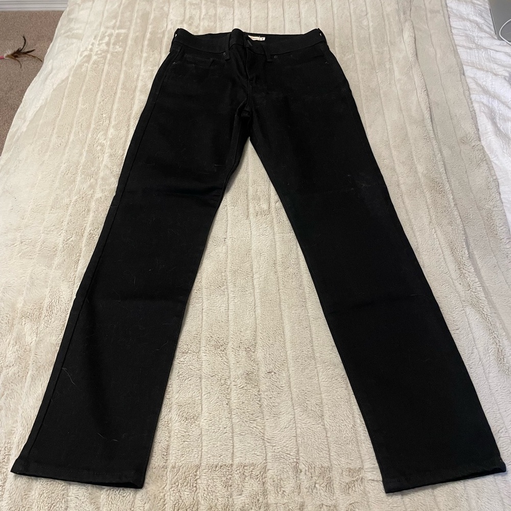 Levi’s Classic Mid Rise Skinny Jeans size 8